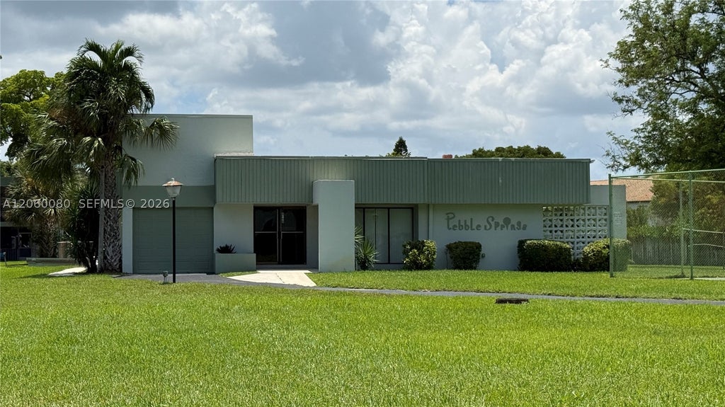 Photo of 3992 N Pine Island Rd #2A, Sunrise, FL 33351 (MLS # A12060080)