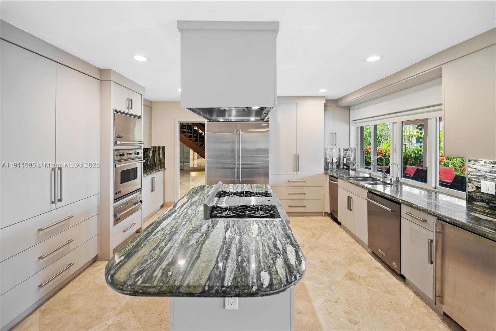 SANS SOUCI ESTATES - Residential