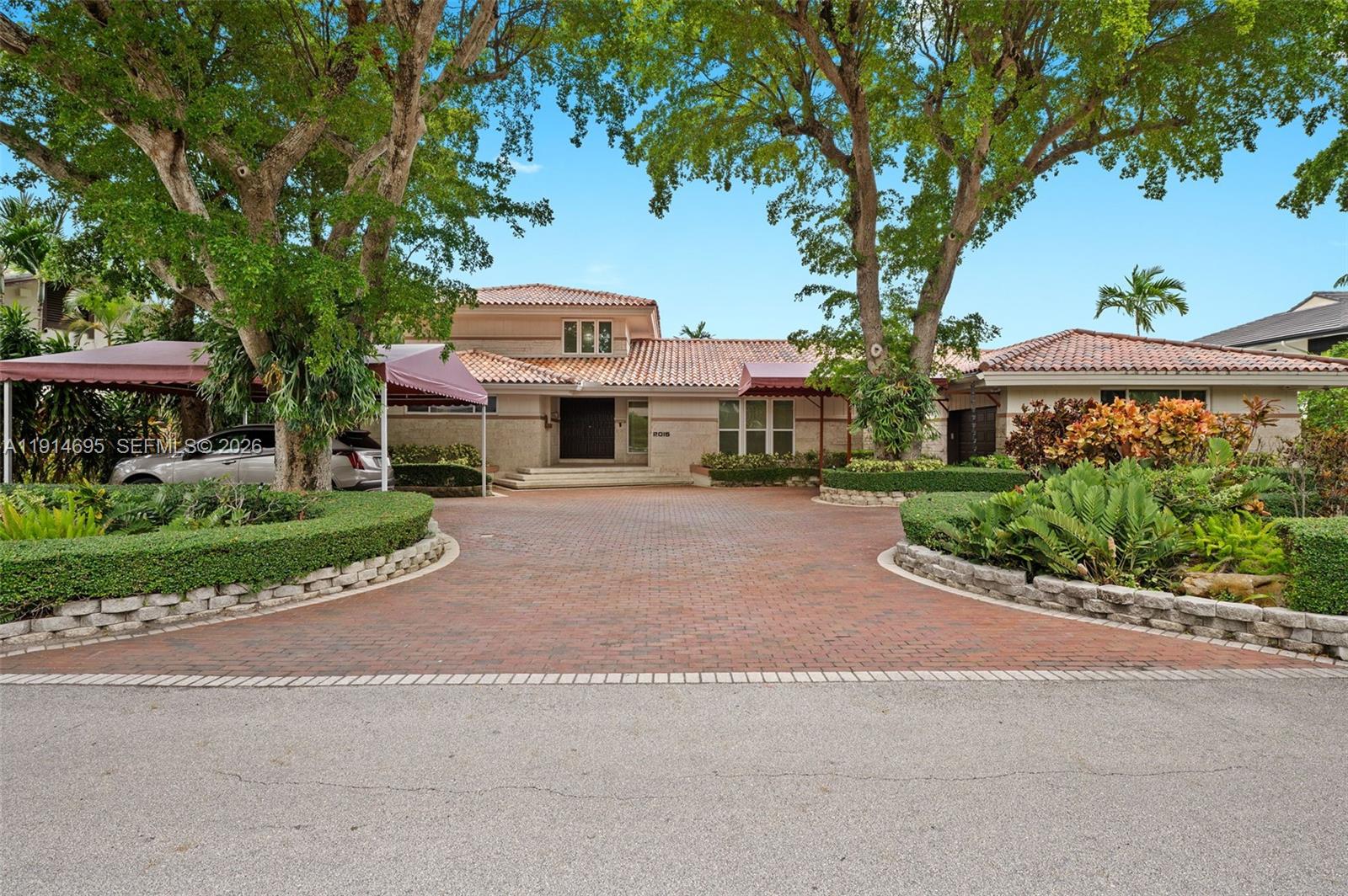 SANS SOUCI ESTATES - Residential