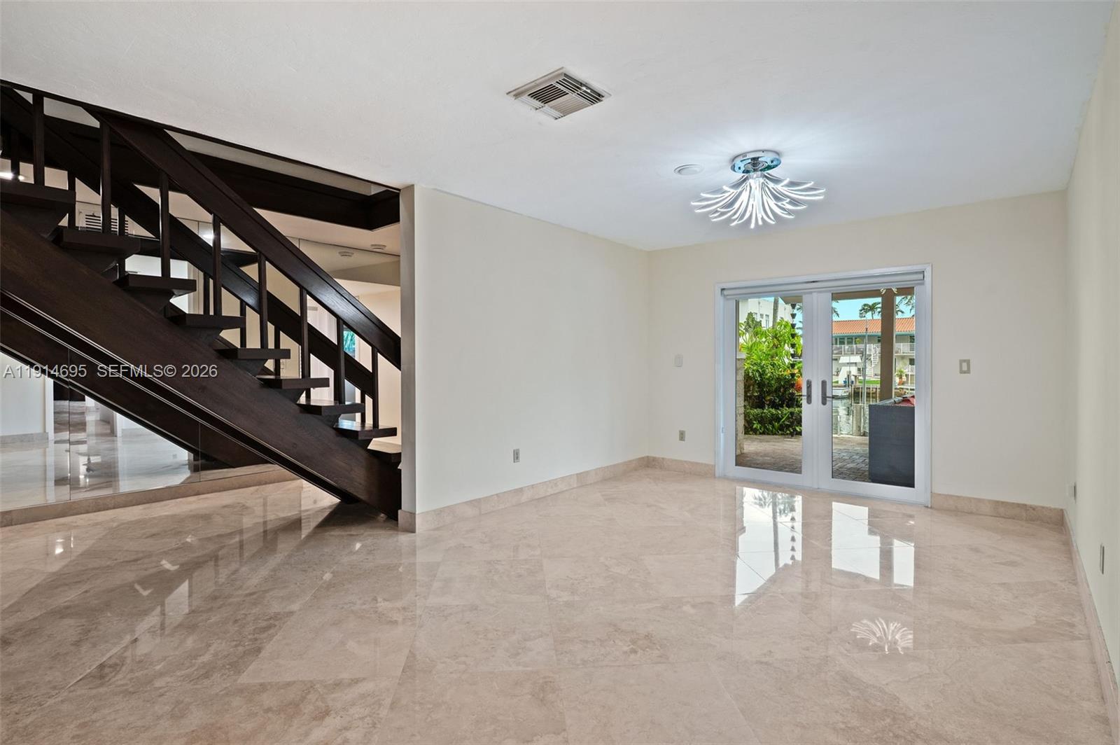 SANS SOUCI ESTATES - Residential