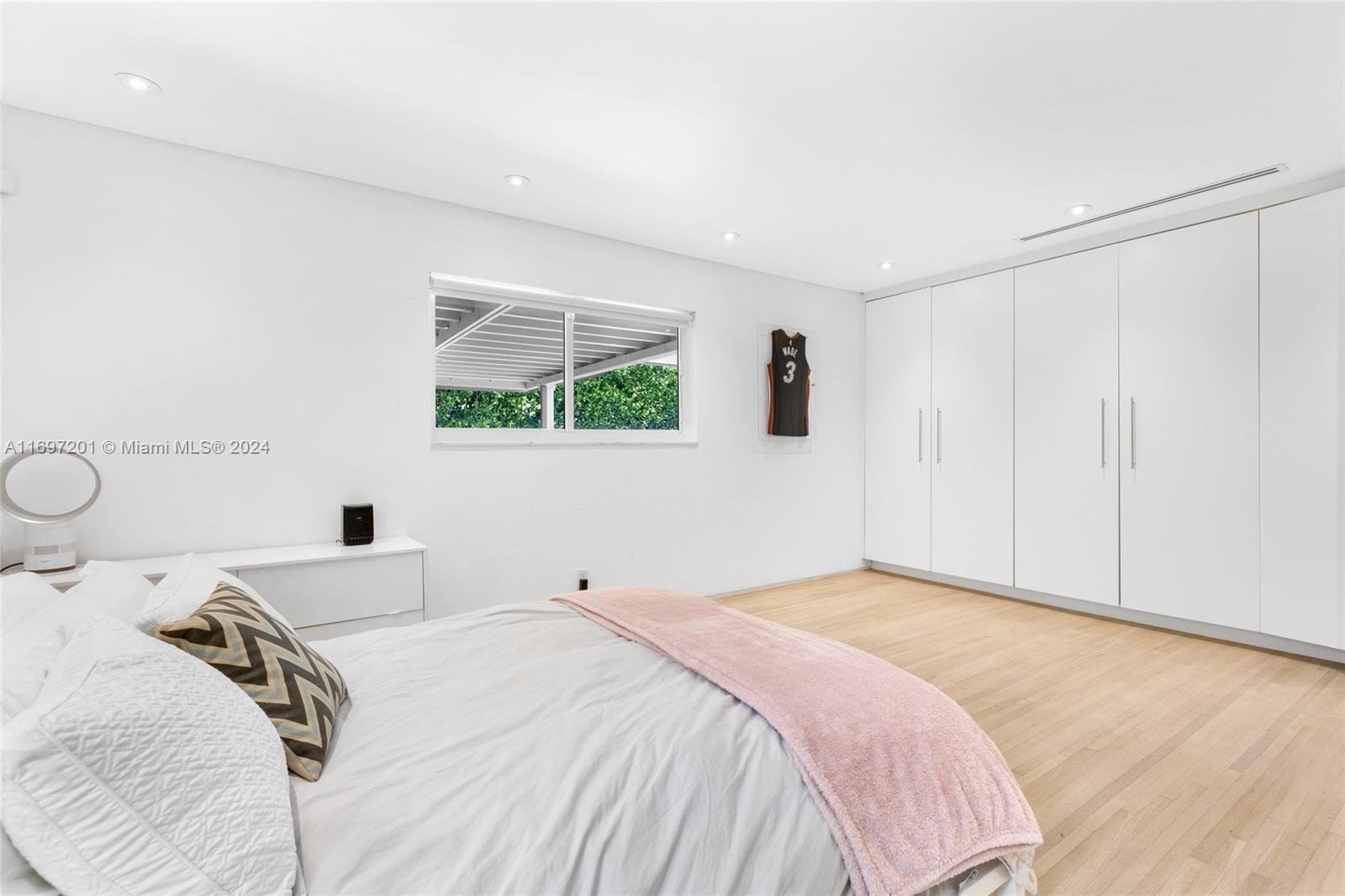 BEACH VIEW ADDITION - Residential