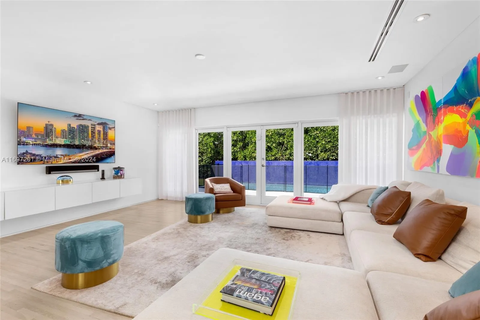 Miami Beach, Florida 33141, United States, 5 Bedrooms Bedrooms, ,6 BathroomsBathrooms,Residential,Active,31317