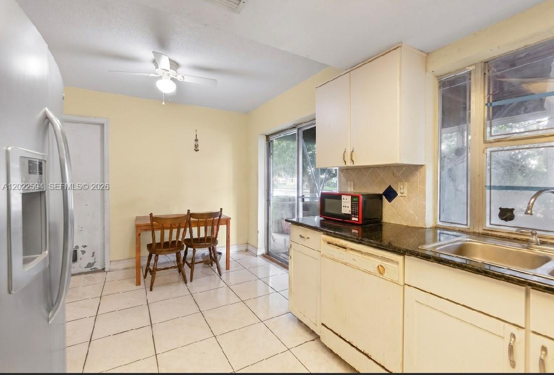 MAINLANDS OF TAMARAC LAKE - Residential