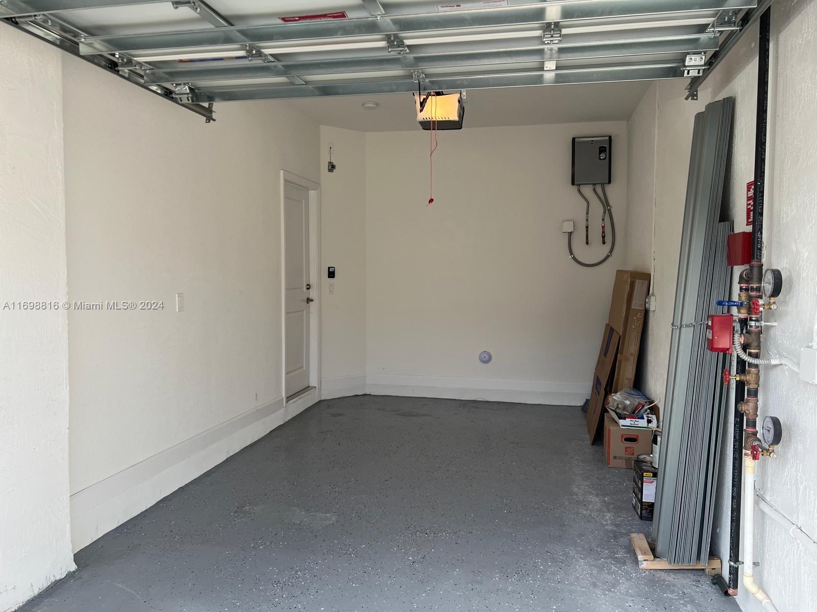 UNITED STATES - Residential Lease