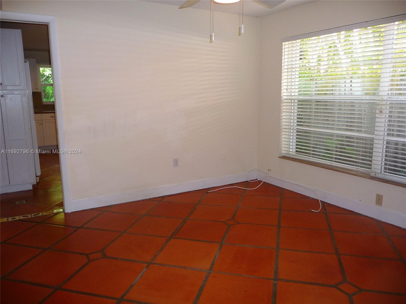 BISCAYNE KEY ESTATES - Residential