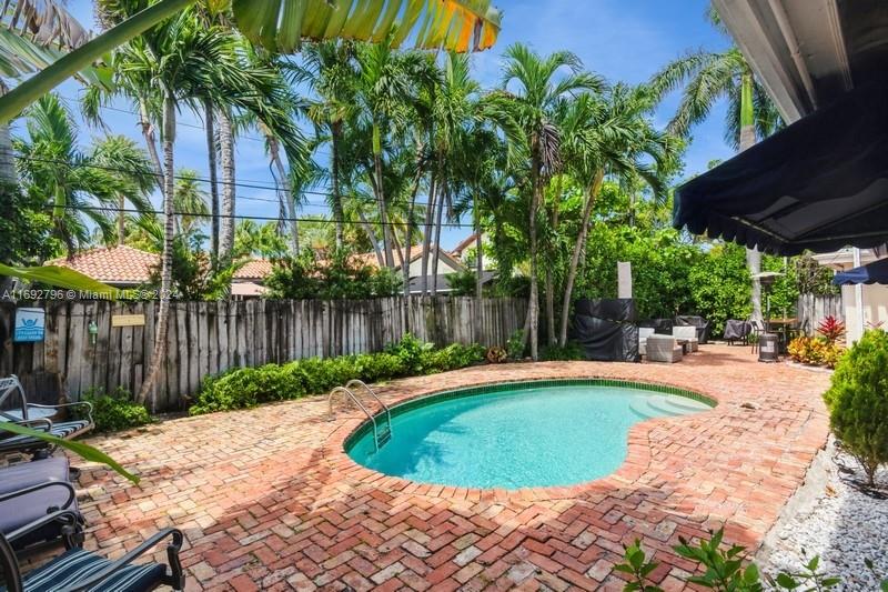 BISCAYNE KEY ESTATES - Residential