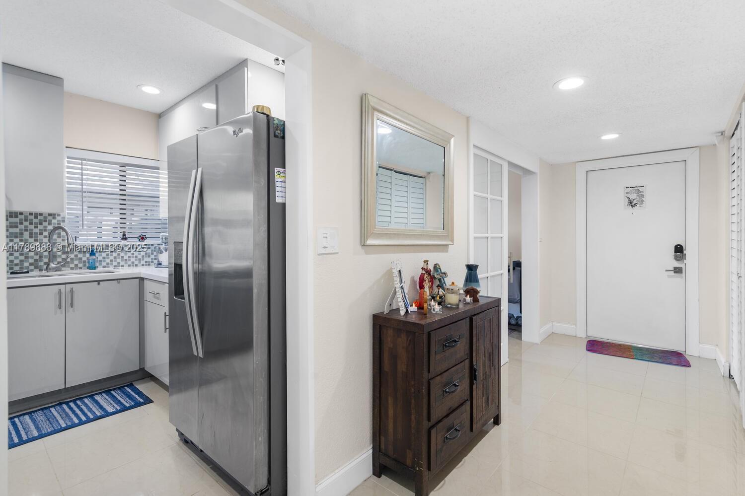 VILLAS AT BONAVENTURE IN - Residential
