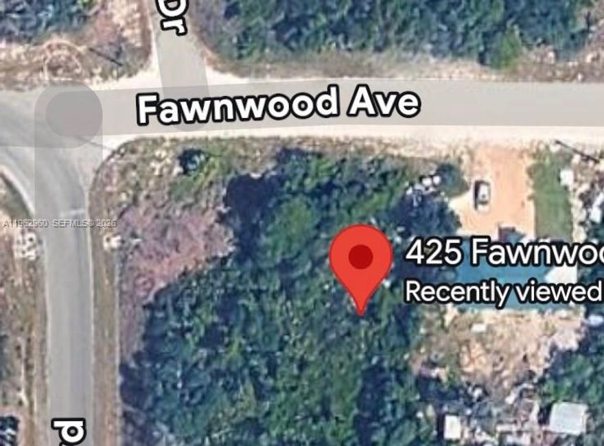 Vacant 0.24 - acre lot located on Fawnwood Ave in Lake Placid. The lot setting provides a blank canva for potential or future use. Convenient for for ownership, investment, or long-term planning.