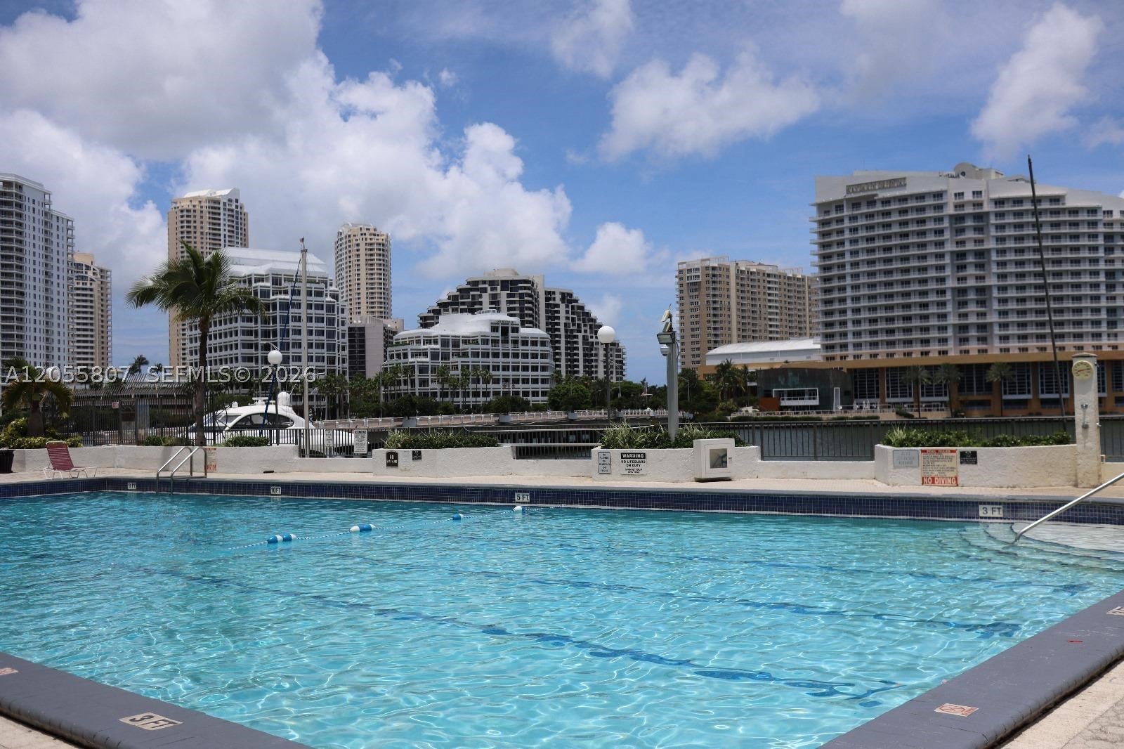 905 Brickell Bay Dr 1022