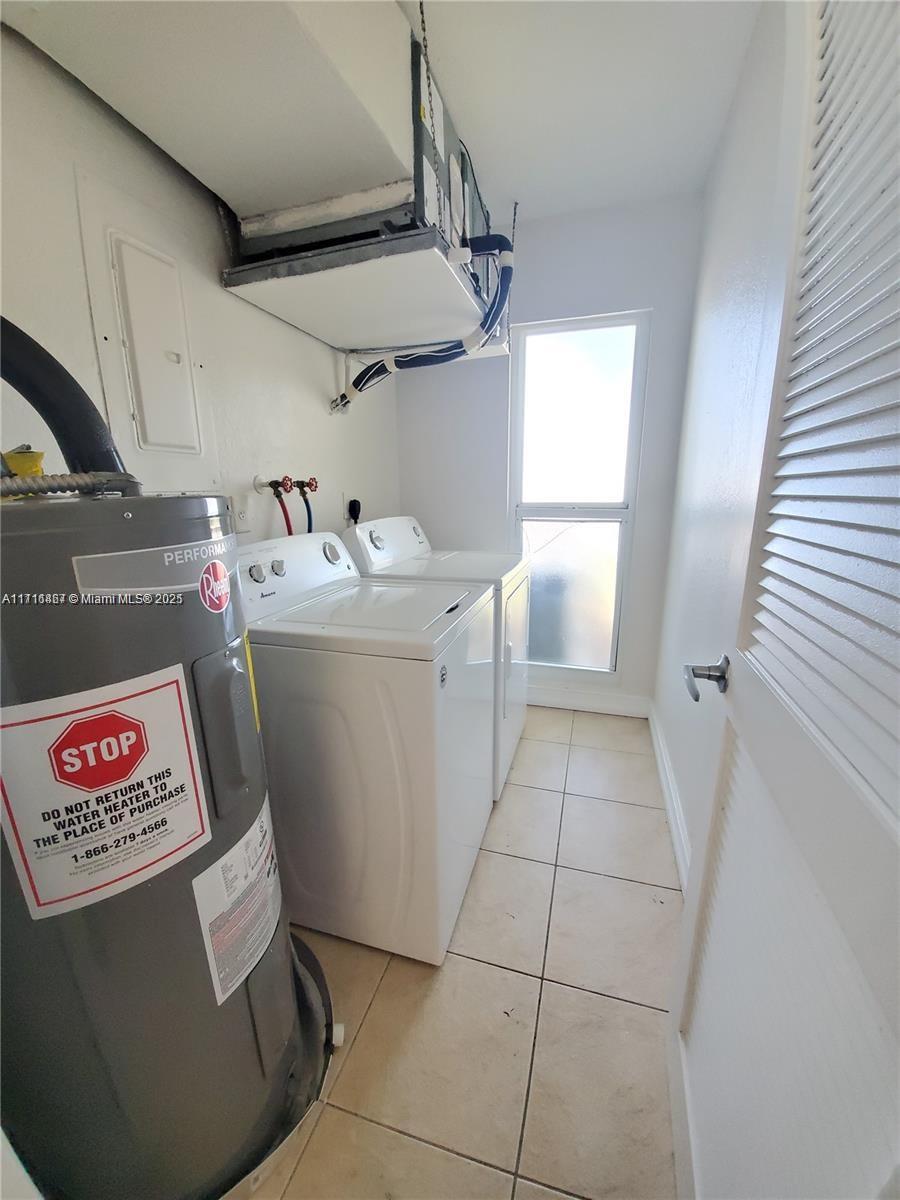 PELICAN POINT AT BOYNTON - Residential Lease
