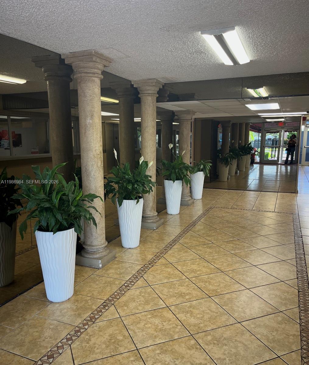 HARBOUR POINTE OF MIAMI C - Residential Lease