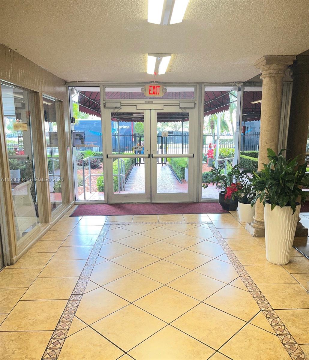 HARBOUR POINTE OF MIAMI C - Residential Lease