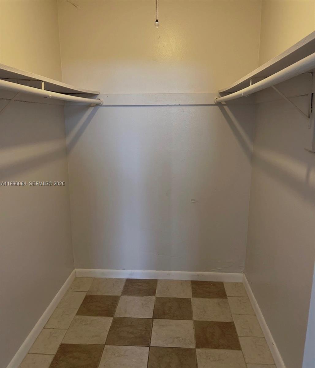 HARBOUR POINTE OF MIAMI C - Residential Lease