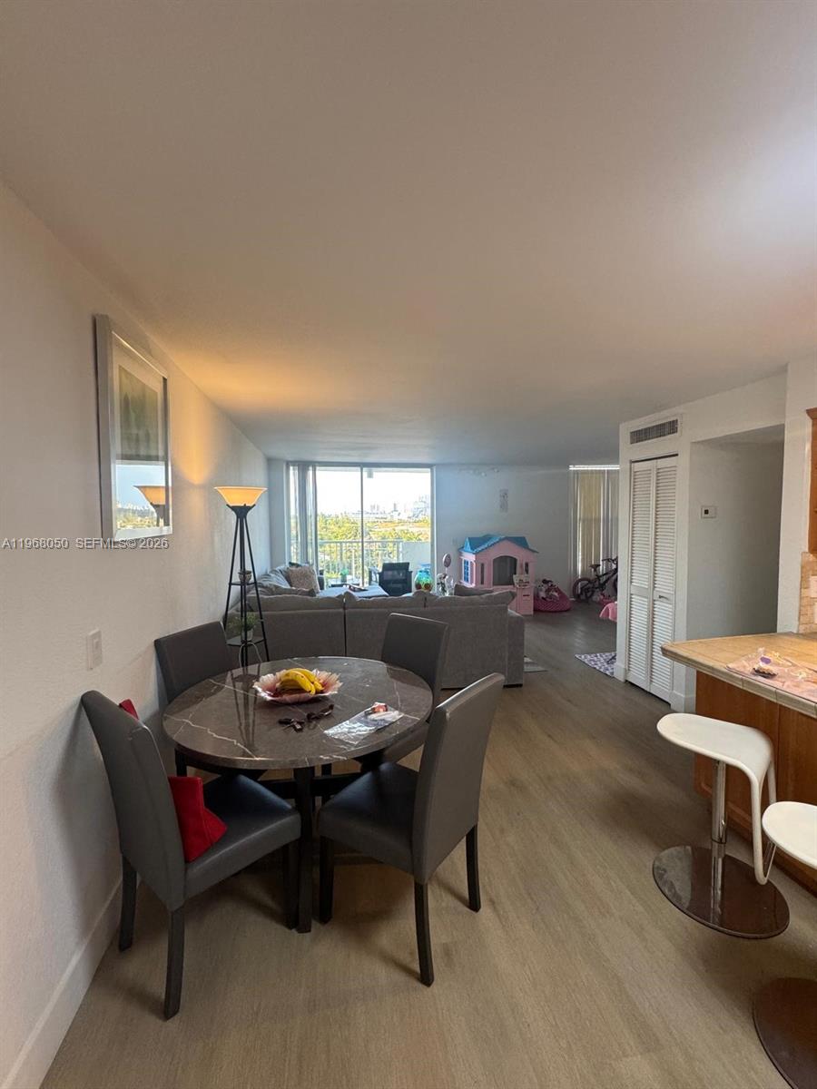 KEYSTONE TOWERS CONDO - Residential