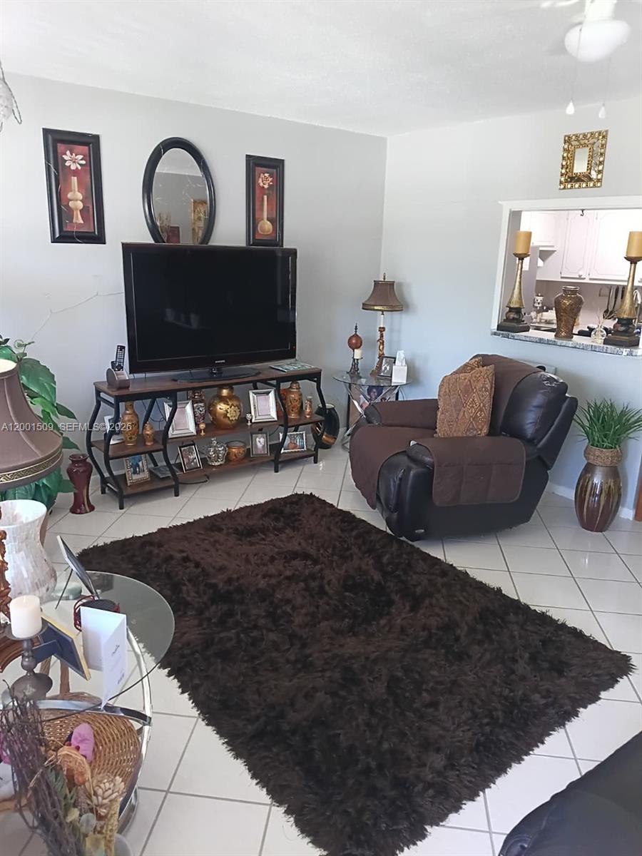 WALTHAM CONDO - Residential Lease