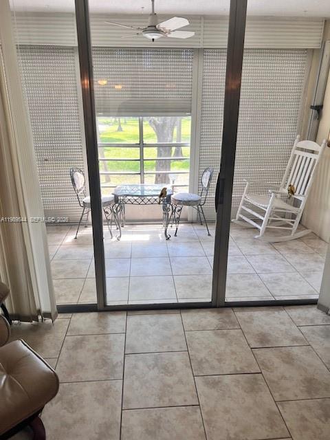 CYPRESS CHASE CONDO NO 1 - Residential