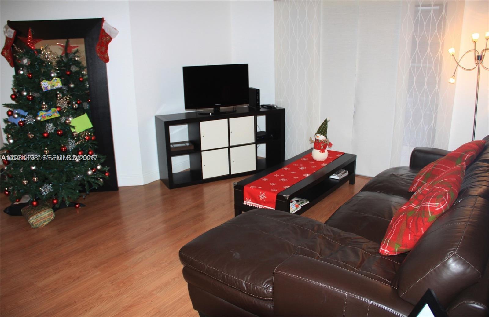 CARMEL LAKES CONDO NO 11 - Residential Lease