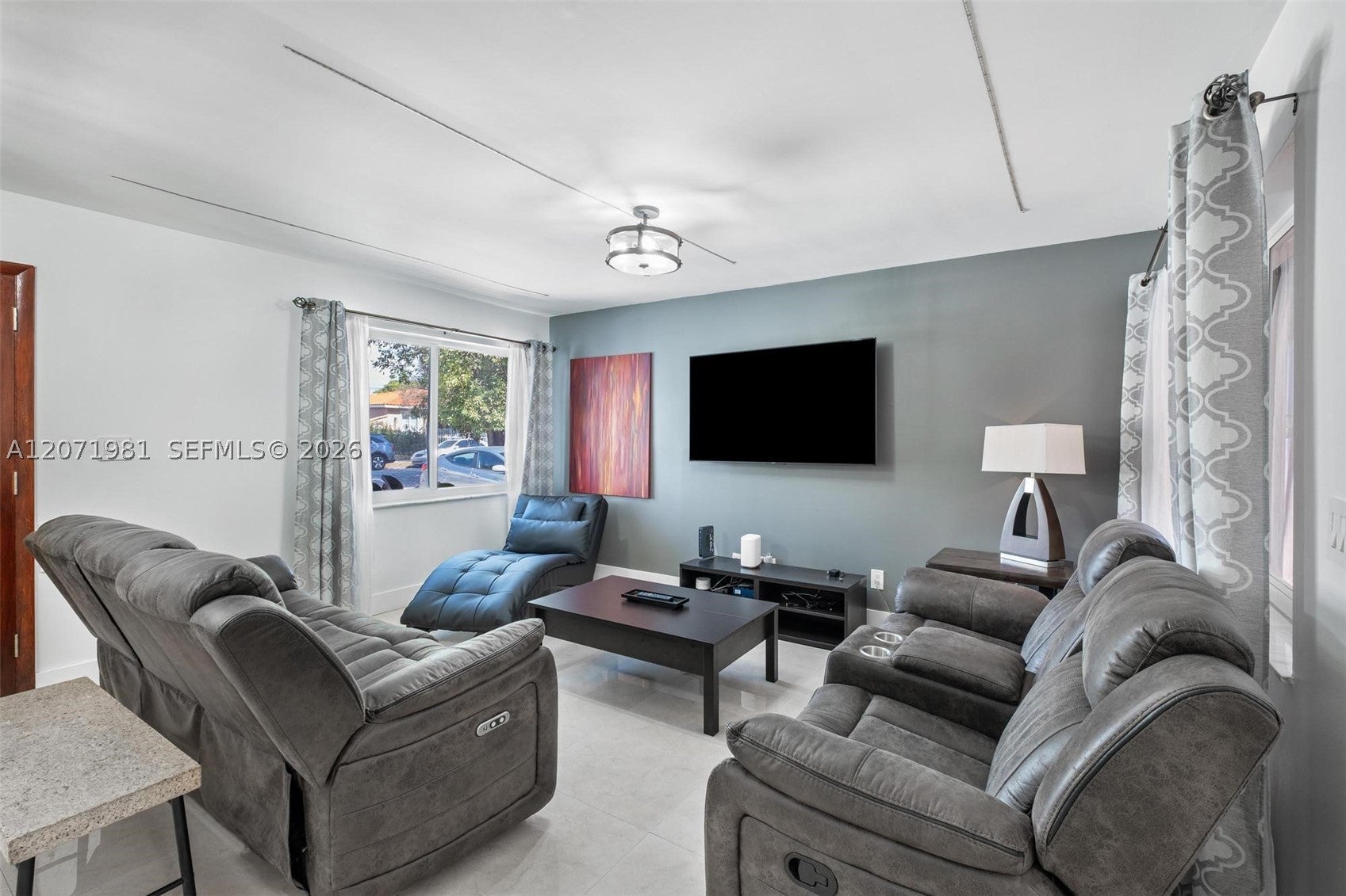 2430 SW 22nd Ter