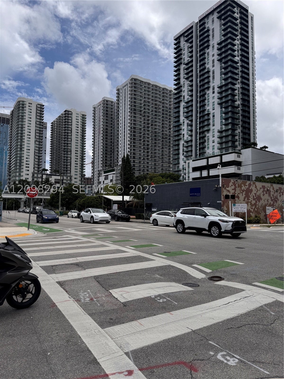 1600 NE 1st Ave 2014