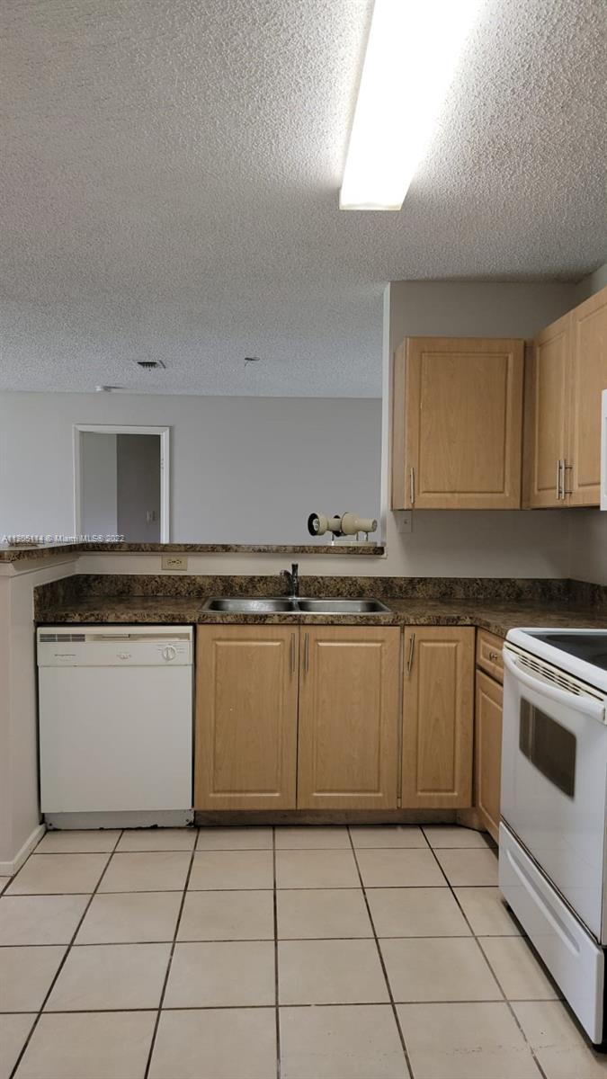 ATLANTIC SPRINGS CONDO - Residential Lease