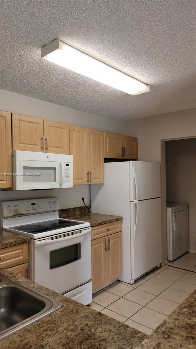 ATLANTIC SPRINGS CONDO - Residential Lease