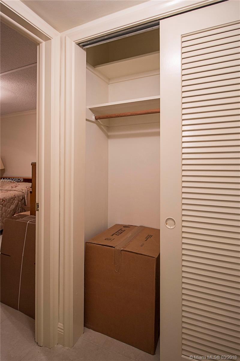 BOCA VERDE EAST CONDO - Residential