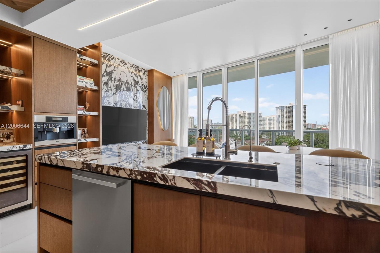 BELLINI AT WILLIAMS ISLAN - Residential