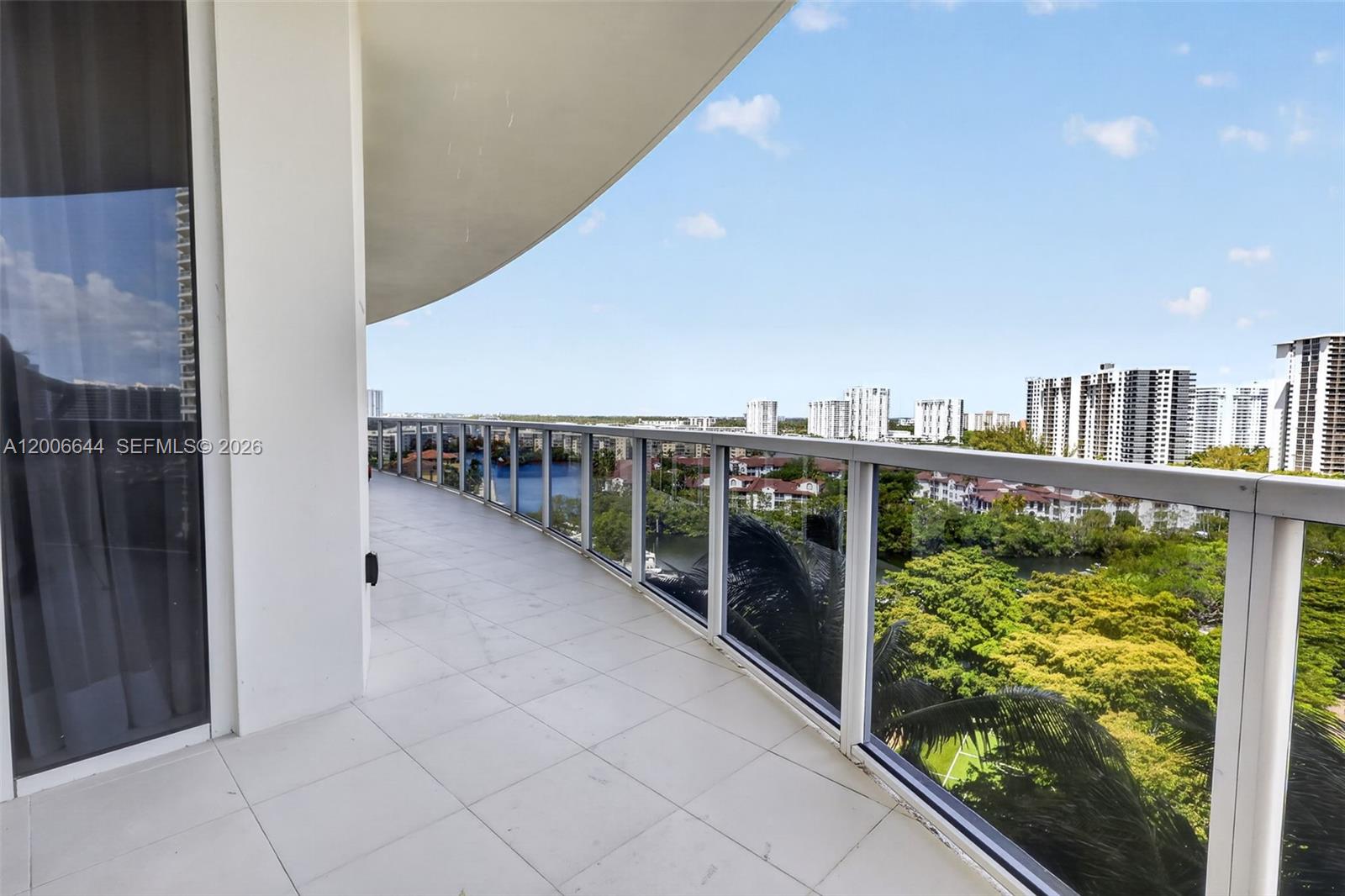 BELLINI AT WILLIAMS ISLAN - Residential