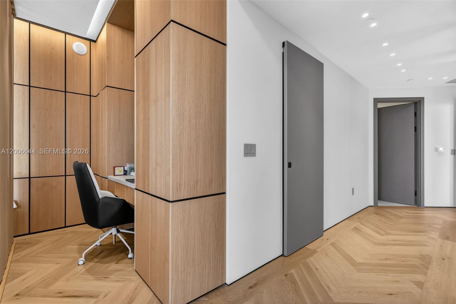 BELLINI AT WILLIAMS ISLAN - Residential