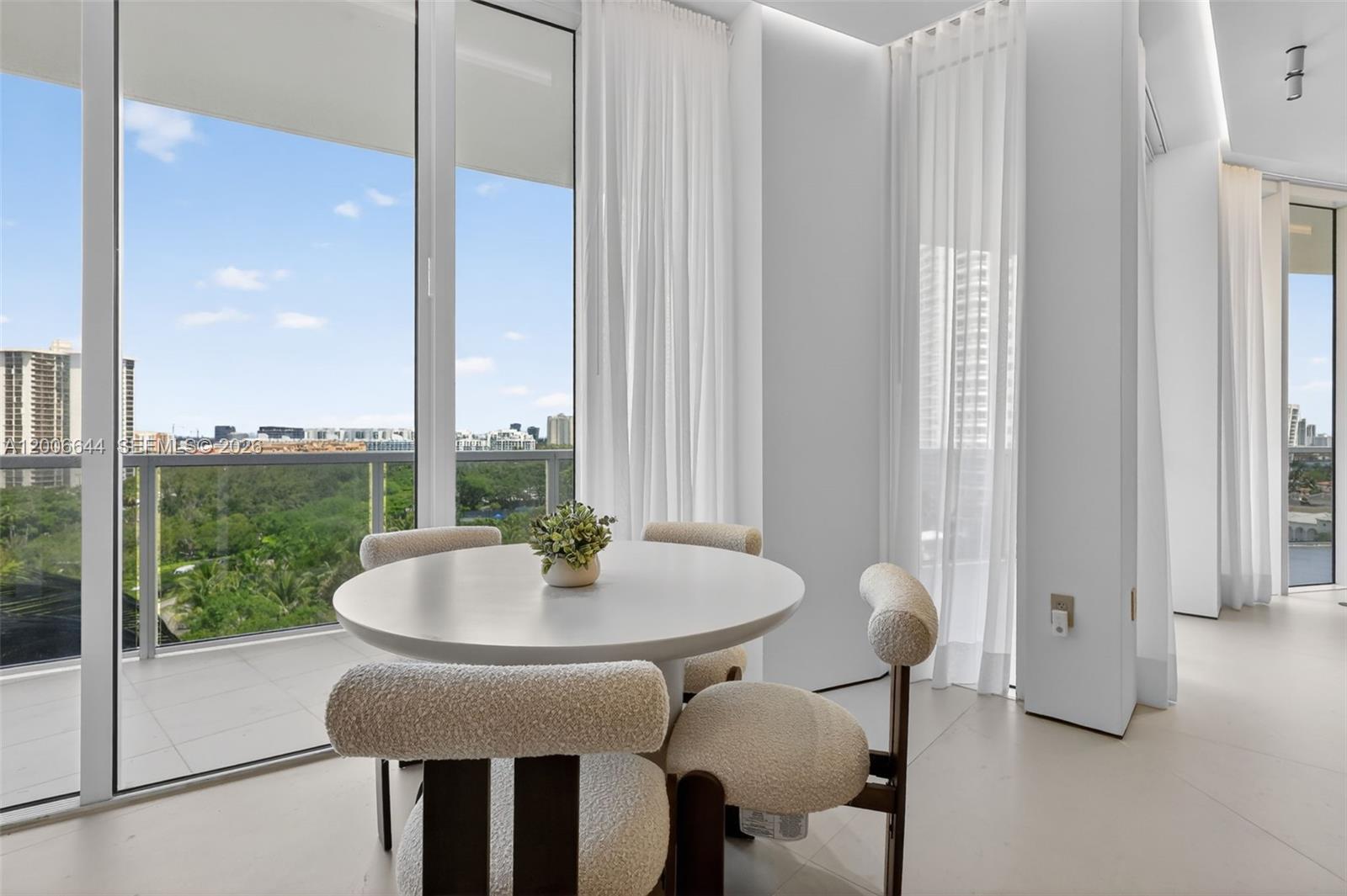 BELLINI AT WILLIAMS ISLAN - Residential