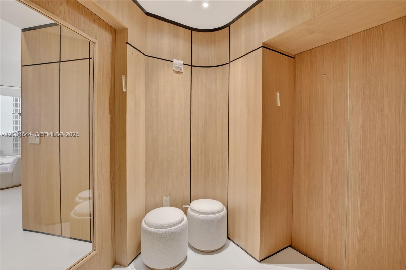 BELLINI AT WILLIAMS ISLAN - Residential
