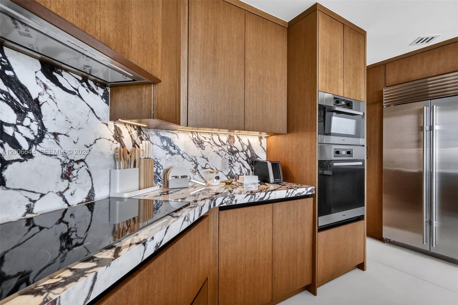 BELLINI AT WILLIAMS ISLAN - Residential