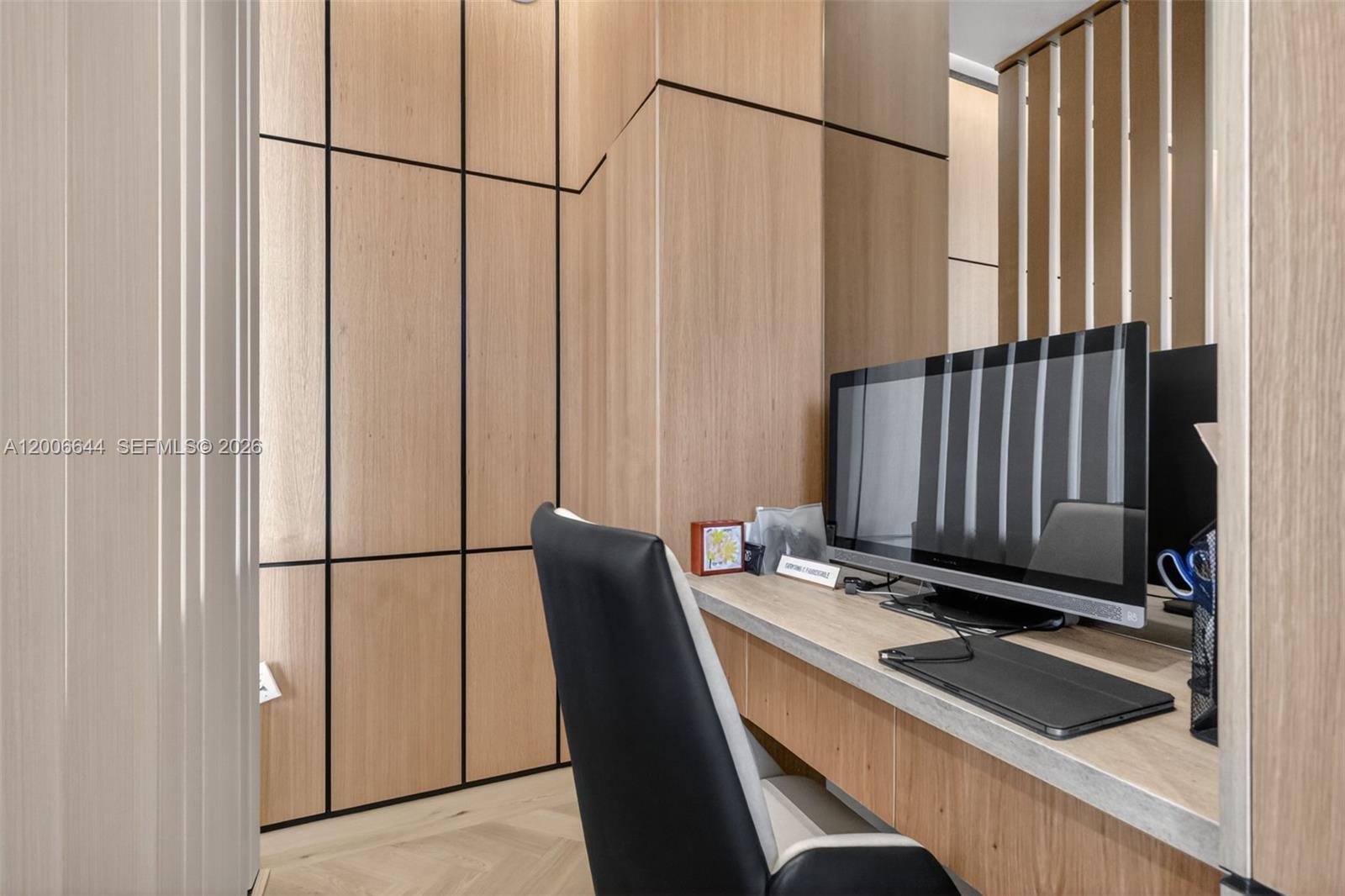 BELLINI AT WILLIAMS ISLAN - Residential