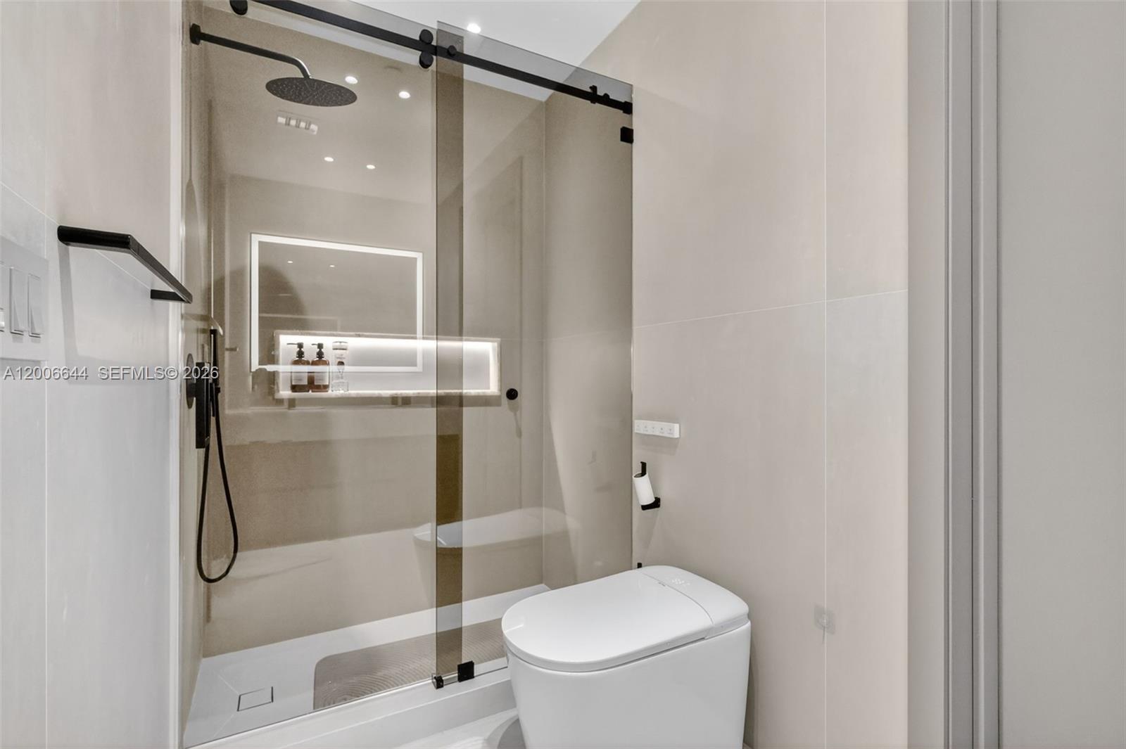 BELLINI AT WILLIAMS ISLAN - Residential
