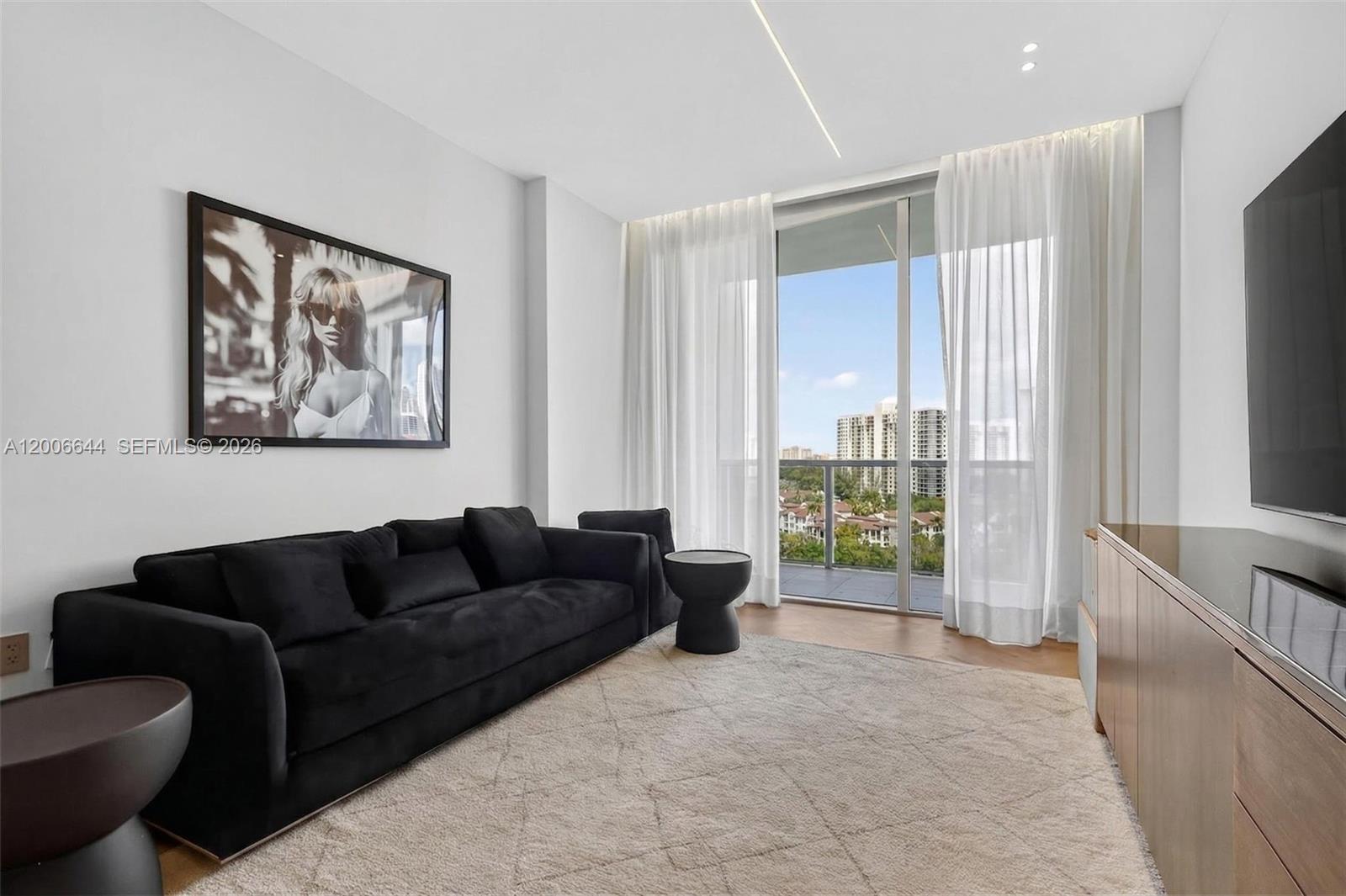 BELLINI AT WILLIAMS ISLAN - Residential