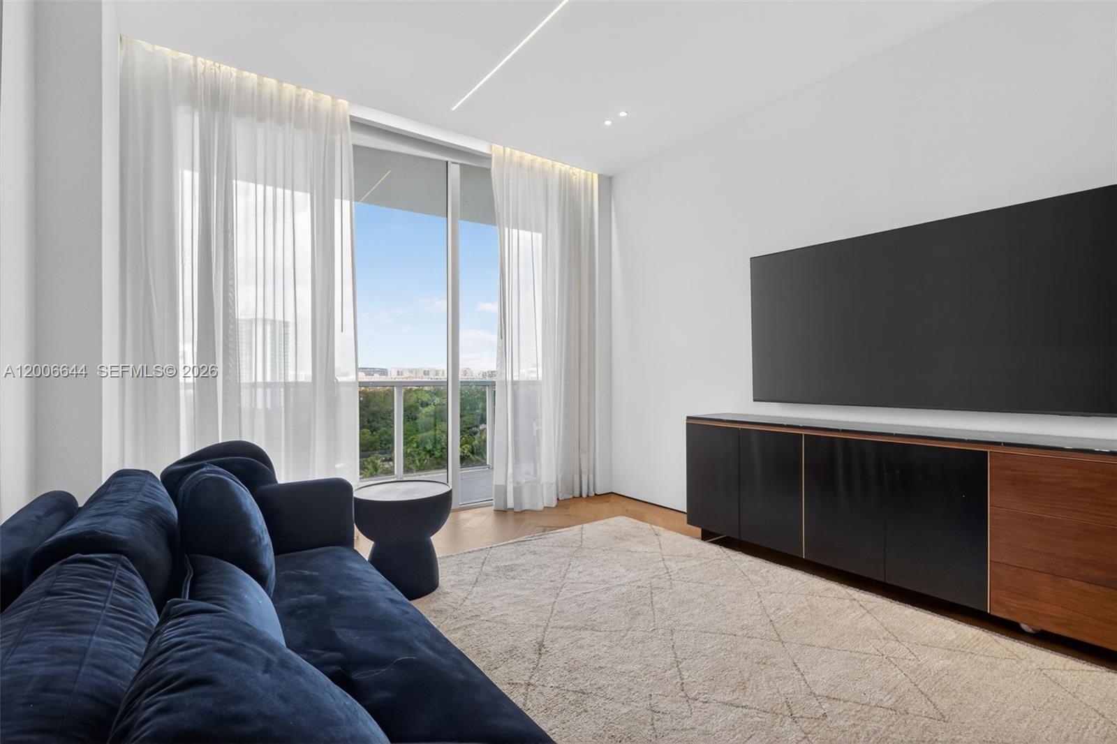 BELLINI AT WILLIAMS ISLAN - Residential