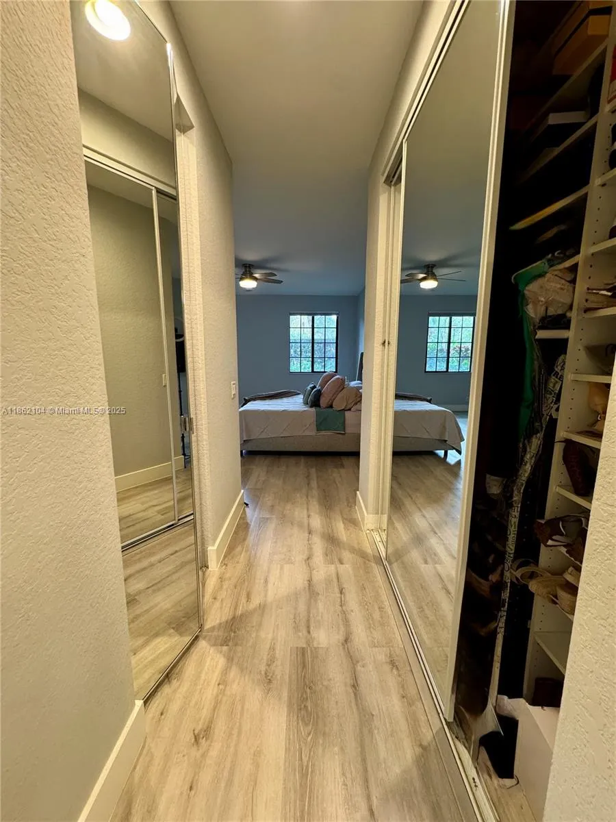 Weston, Florida 33332, United States, 3 Bedrooms Bedrooms, ,2 BathroomsBathrooms,Residential,Active,194902