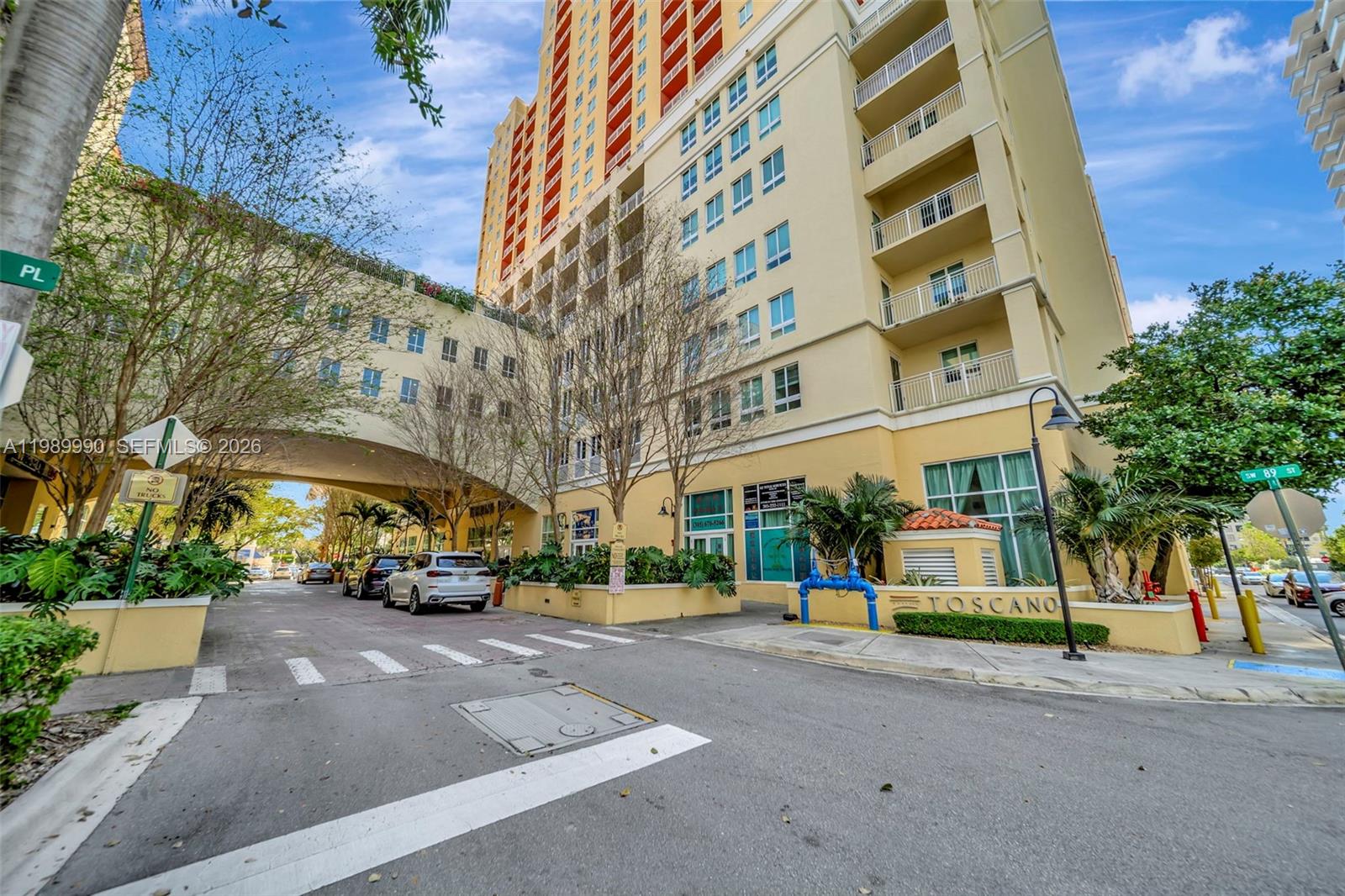 TOSCANO CONDO - Residential