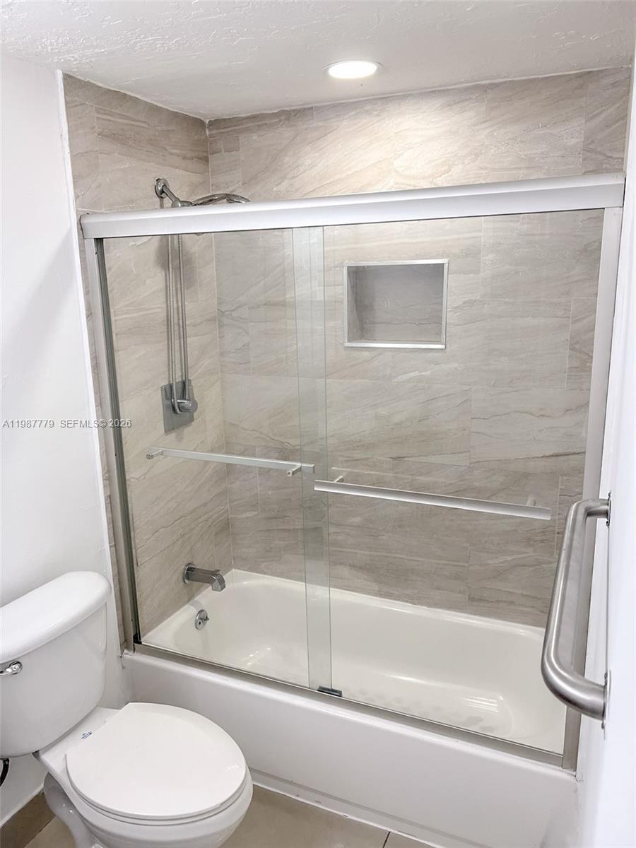 SUNSET HILLS I CONDOMINIU - Residential Lease