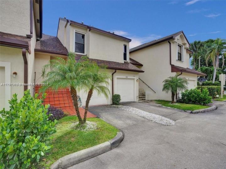 9570 SW 3rd Ct