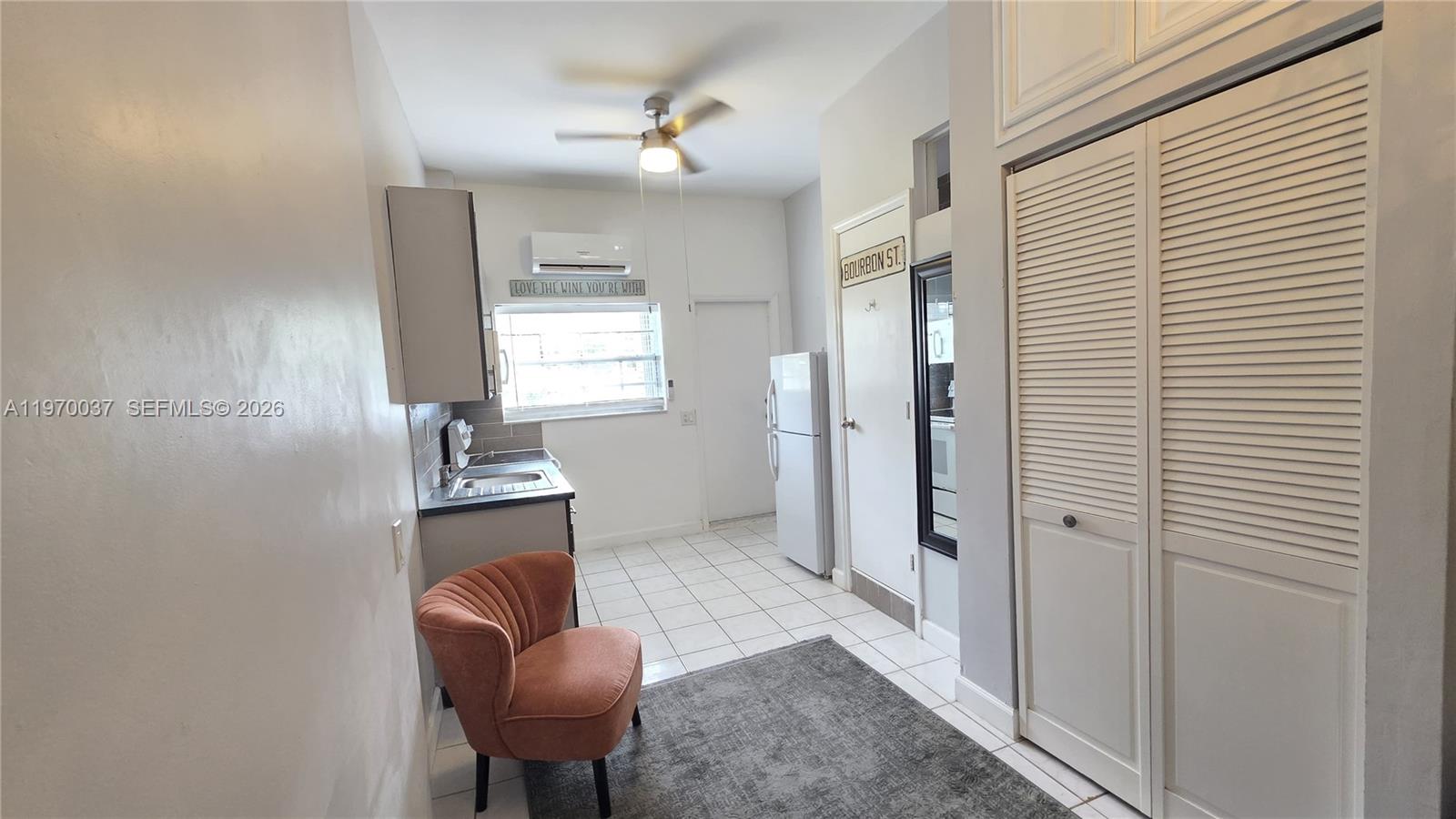 REV PALOMAR - Residential Lease