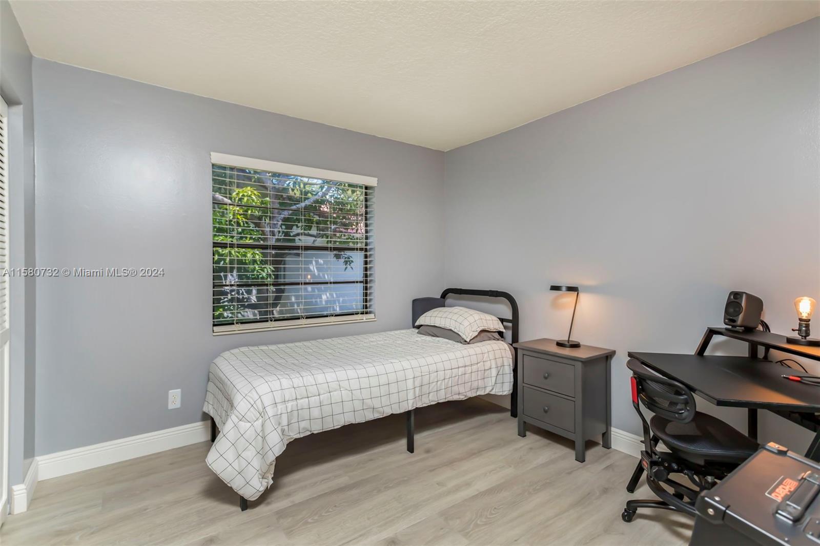 CYPRESS GLEN - Residential