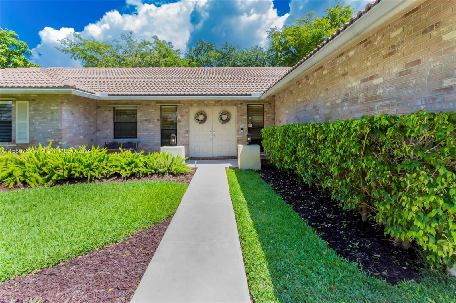 CYPRESS GLEN - Residential
