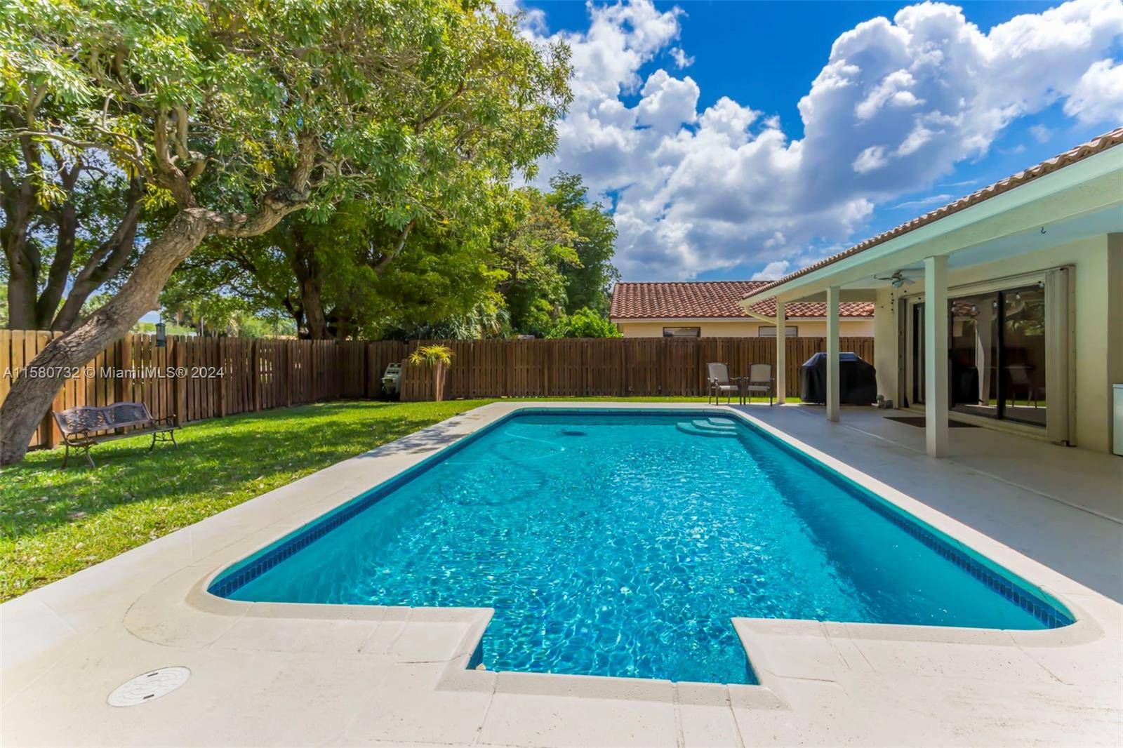CYPRESS GLEN - Residential