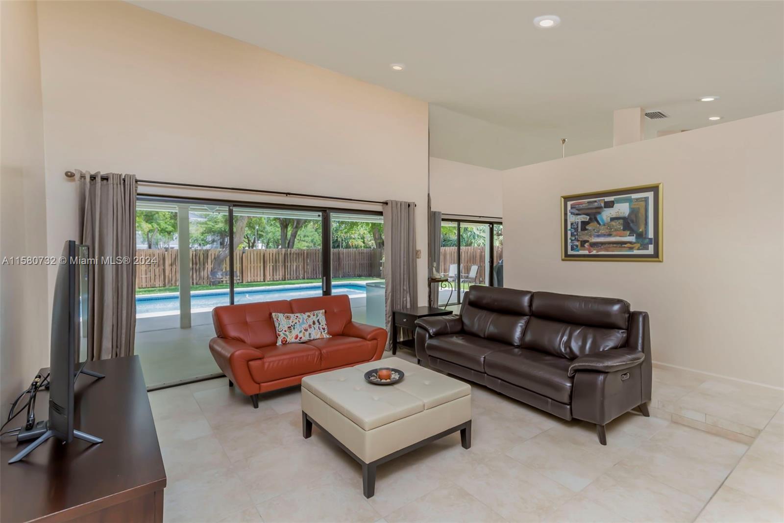 CYPRESS GLEN - Residential