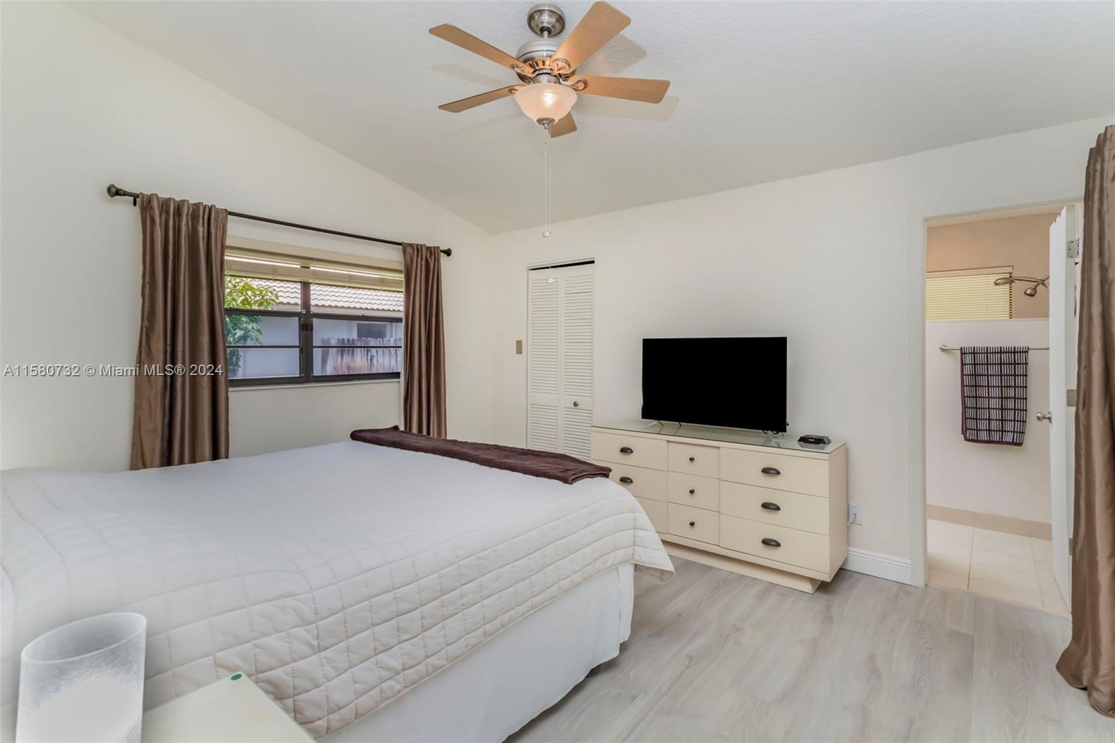 CYPRESS GLEN - Residential