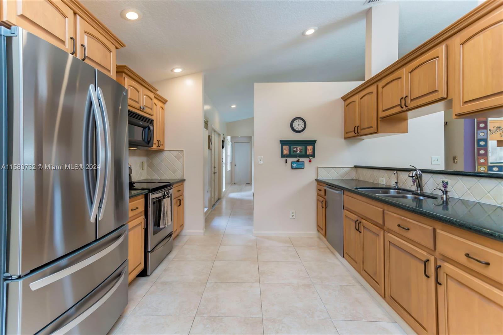 CYPRESS GLEN - Residential