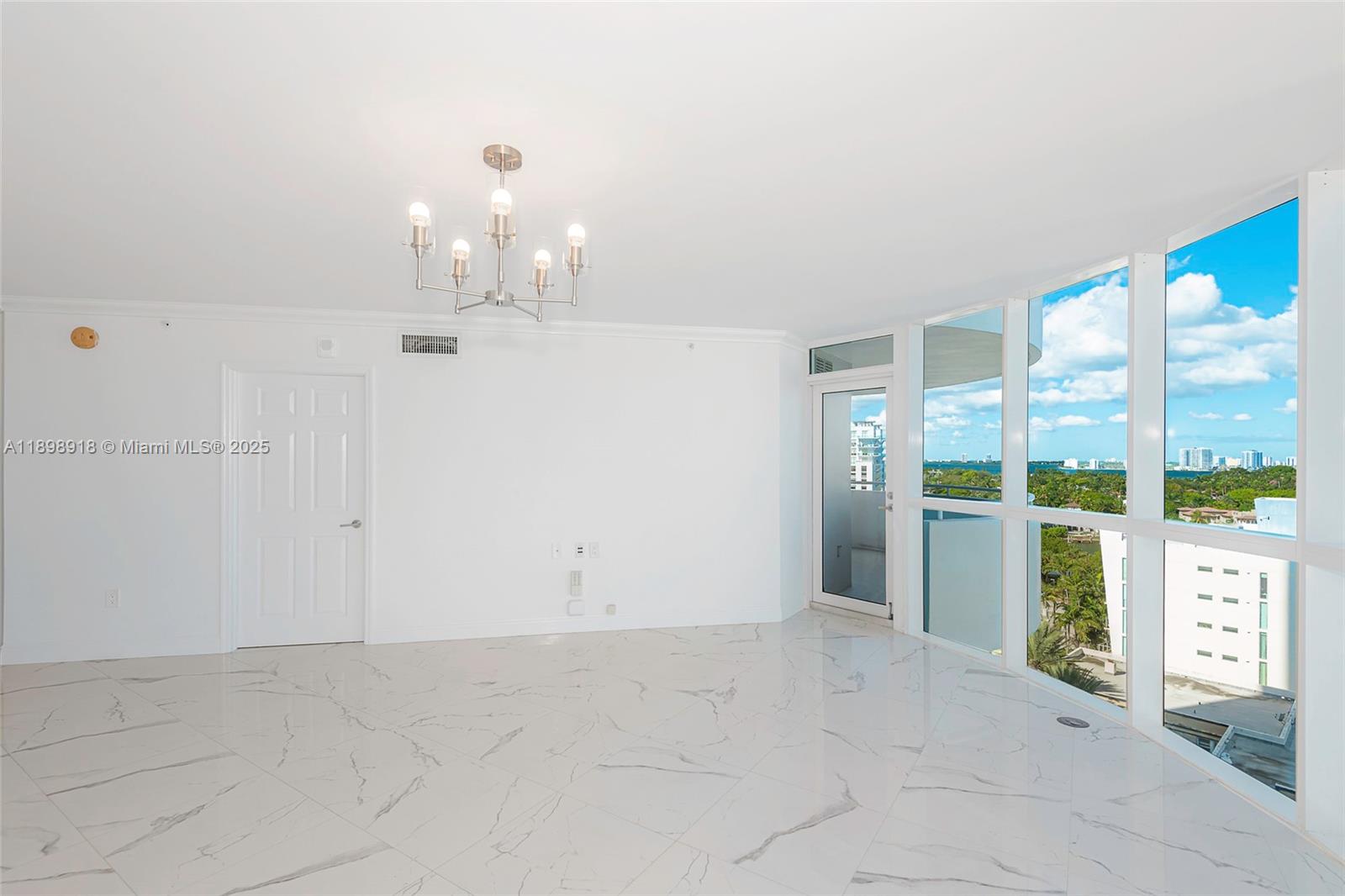 LA GORCE PALACE CONDO - Residential