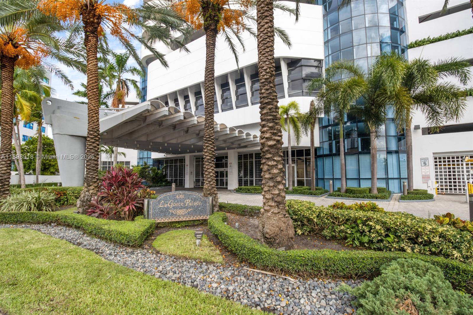 LA GORCE PALACE CONDO - Residential