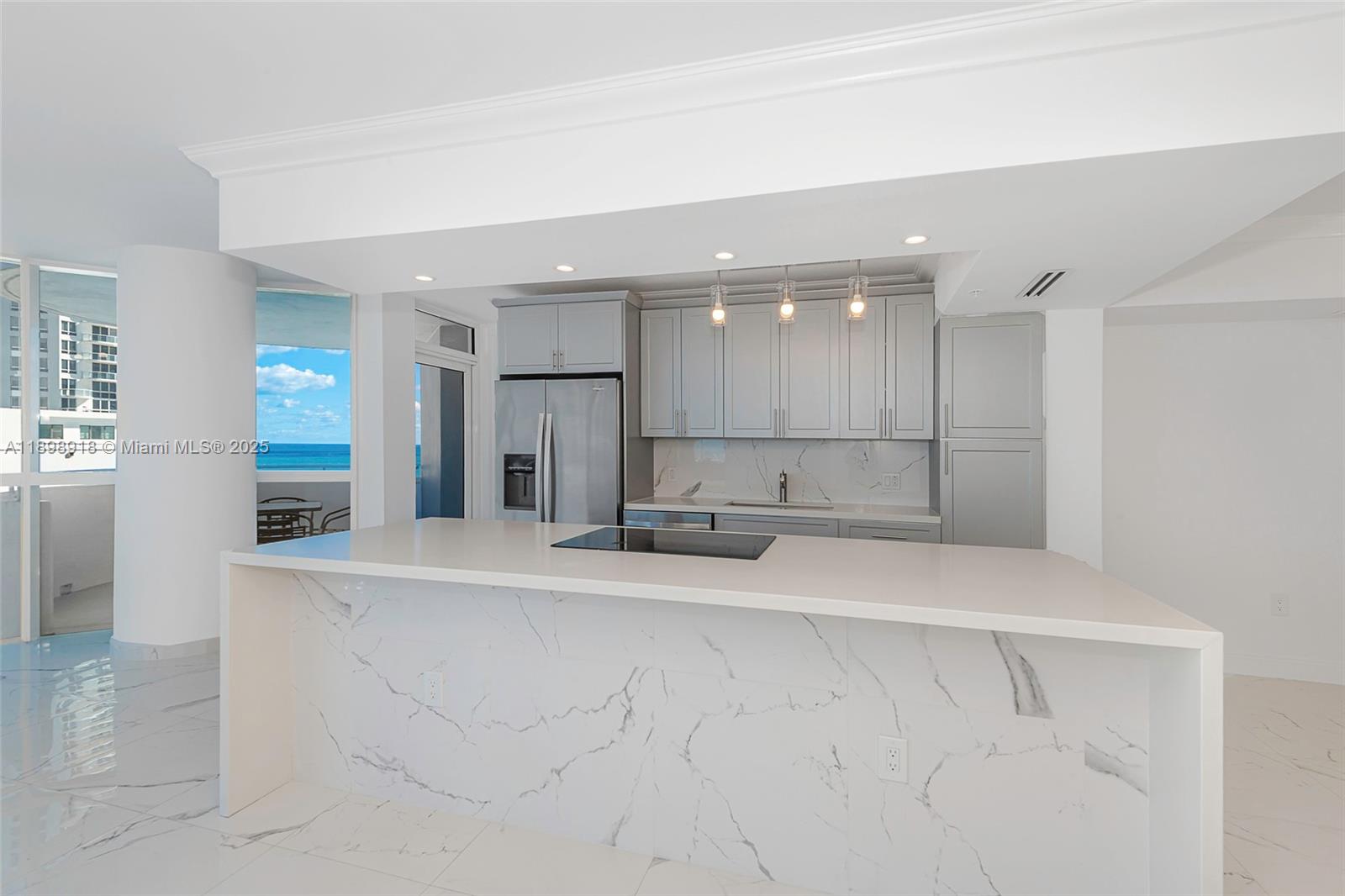 LA GORCE PALACE CONDO - Residential